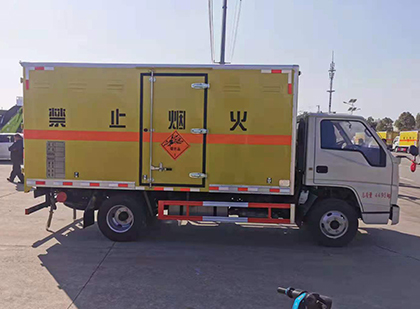 苏仙爆破器材运输车